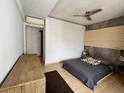 Blk 243 Pasir Ris Street 21 (Pasir Ris), HDB Executive #584536011